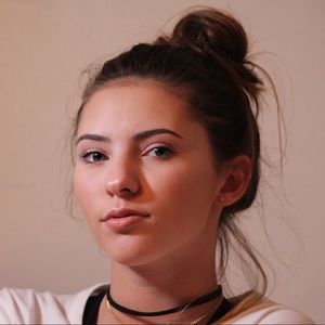 Meet your Posher, Abigail